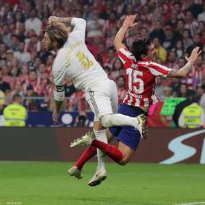 راموس وسافيتش في اشتباك كروي