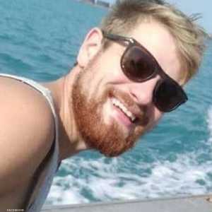 الصياد البريطاني الشاب هاري إيفانز