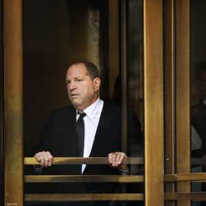 واينستين يواجه تهما بالاعتداء الجنسي والاغتصاب.