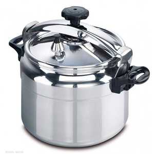 طنجرة الضغط تقلل وقت الطهي إلى النص تقريبا.