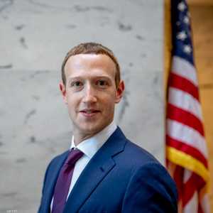 مؤسس "فيسبوك"، وخامس أغنى شخص في العالم، مارك زوكربيرغ