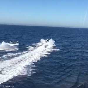 أثناء المطاردة بين خفر السواحل والمهربين في البحر