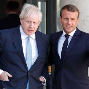 ماكرون وجونسون في لقاء سابق