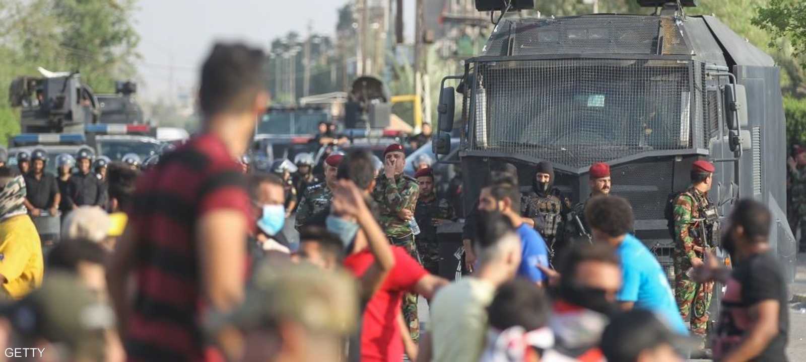يشهد العراق، على مدار الأيام الأخيرة، احتجاجات شعبية كبيرة