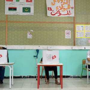 صورة أرشيفية لناخبين تونسيين