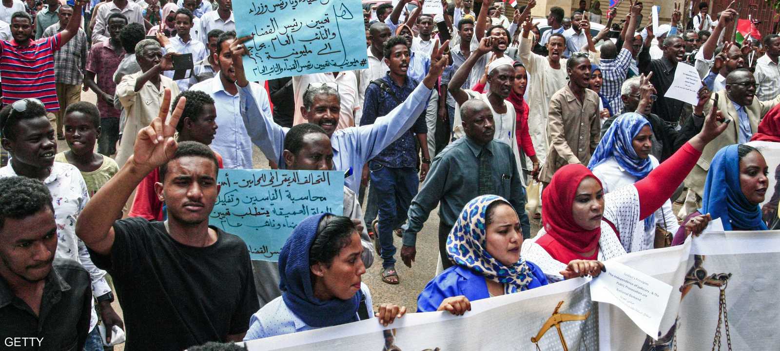 قوى الحرية والتغيير تؤكد حرصها على إنجاح الثورة