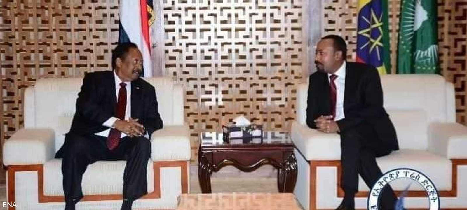 آبي أحمد لدى استقباله حمدوك في أديس أبابا