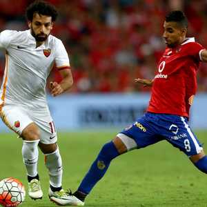 زكريا وصلاح أثناء ودية سابقة بين الأهلي وروما