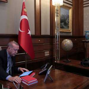 أردوغان هدد أوروبا باللاجئين مجددا