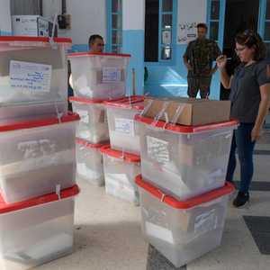 يتنافس في الجولة الثانية نبيل القروي وقيس سعيد.