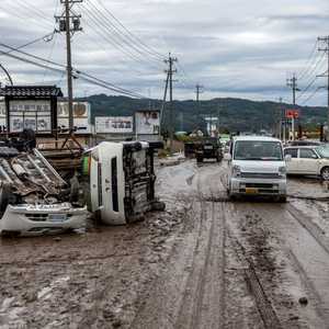 إعصار اليابان