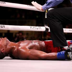 باتريك داي تعرض للكمة قاتلة