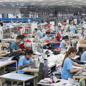 الحرب التجارية مع أميركا ألقت بظلالها على الاقتصاد الصيني.