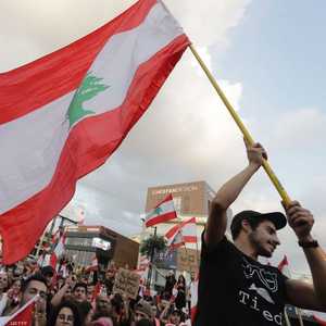 التظاهرات تعم لبنان في اليوم الثالث