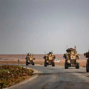 عشرات الآليات العسكرية تركت مواقعها في سوريا