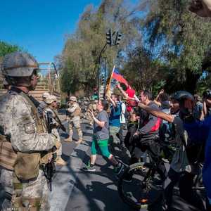 بدأت التظاهرات الجمعة احتجاجا على زيادة رسوم مترو سانتياغو