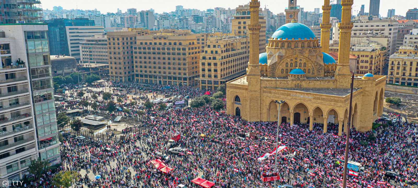 الاحتجاجات تهز لبنان منذ أيام