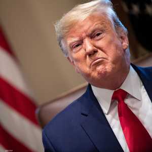 المزيد لا يوافقون على تعامل ترامب مع التهديدات الخارجية.