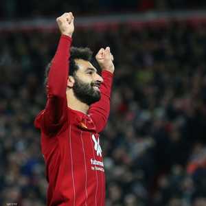 صلاح يحتفل بهدفه في توتنهام