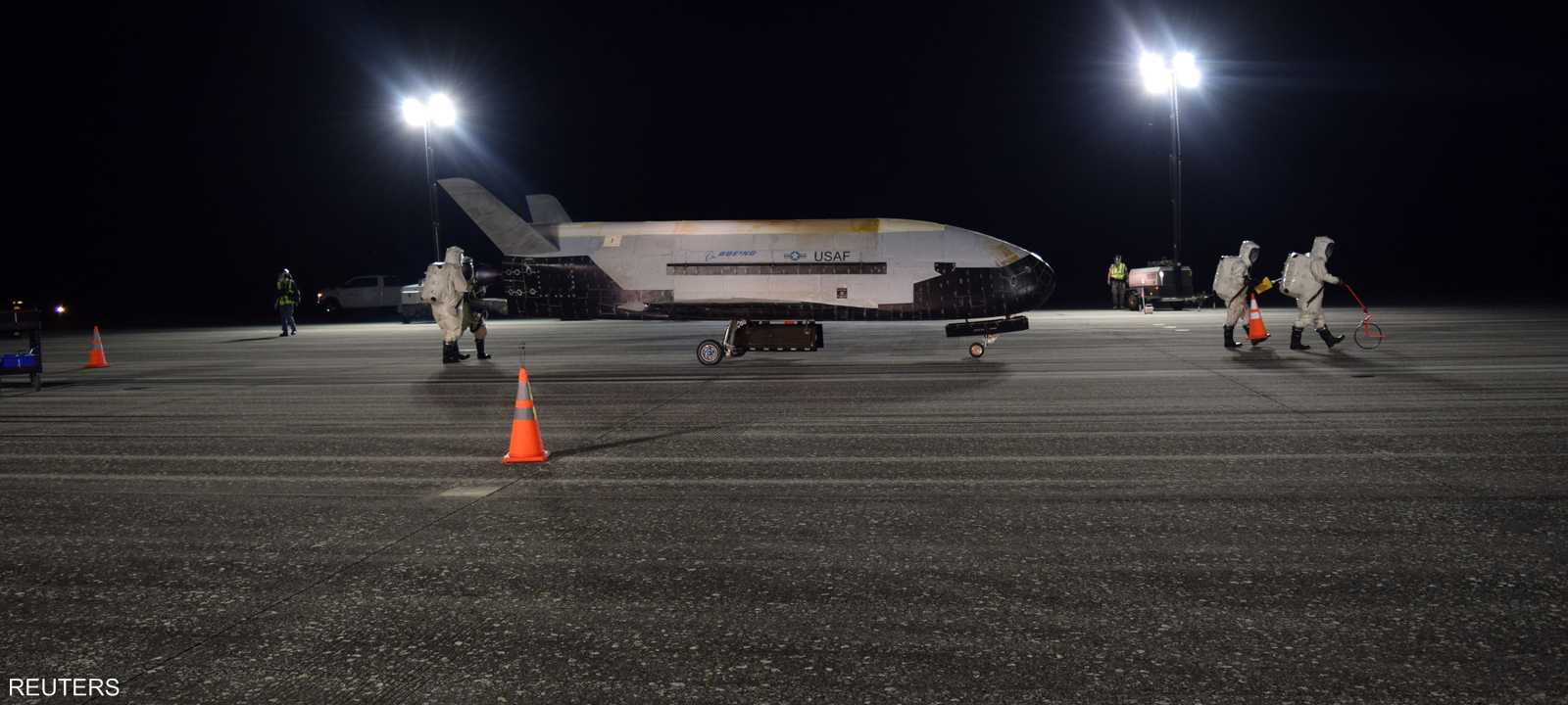 الطائرة الفضائية السرية التابعة للبنتاغون إكس-37 بي