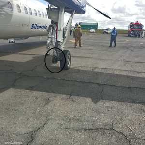 تمت عملية الهبوط الاضطراري رغم فقدان إحدى العجلات