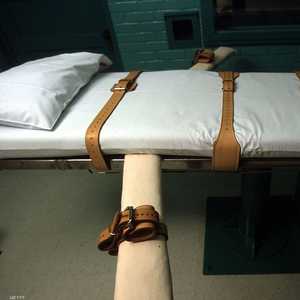 فراش يستخدم في عمليات الإعدام بالحقنة القاتلة