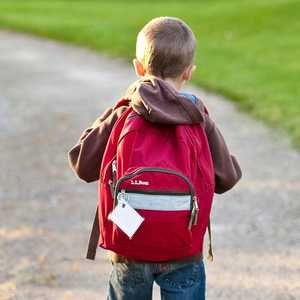 والدة إحدى التلميذات قالت إنها أصيبت بـ"الذهول".