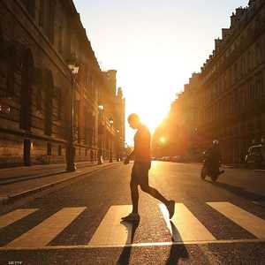 المشي يضطرب في ظل الحرمان من النوم.