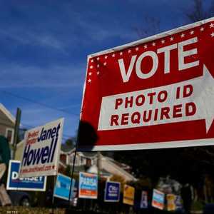 ترامب نفى اتهامات القرصنة الروسية للحزب الديمقراطي.