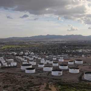 التوتر التجاري بين واشنطن وبكين يؤثر على سعر النفط.