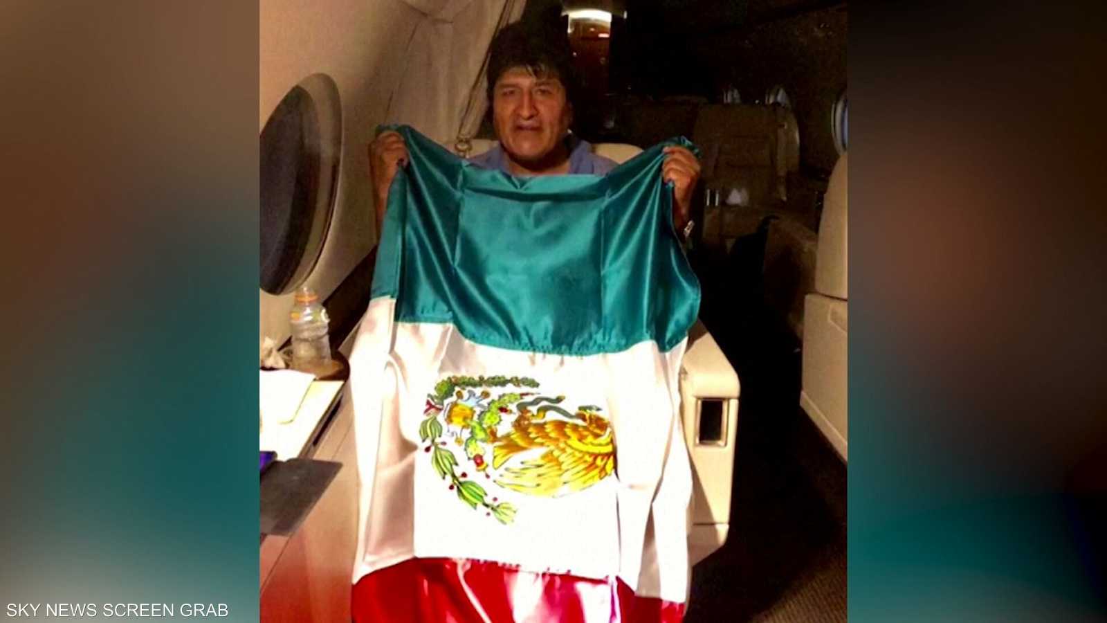 إيفو موراليس متجها إلى المكسيك