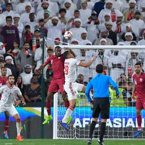 منتخبا الإمارات وقطر في لقاء سابق