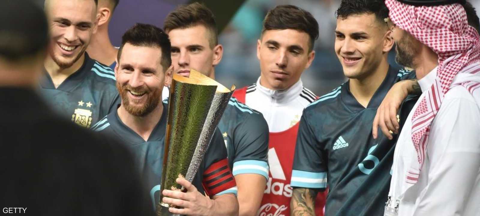 نجم برشلونة الإسباني ومنتخب الأرجنتين ليونيل ميسي