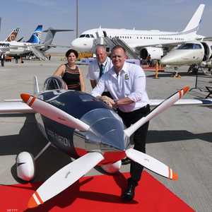 أول طائرة سباق كهربائية.. في معرض دبي للطيران