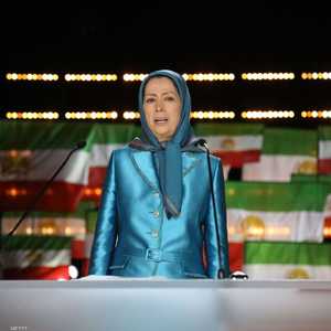 دعت مريم رجوي جميع الشباب إلى الانضمام إلى صفوف المحتجين