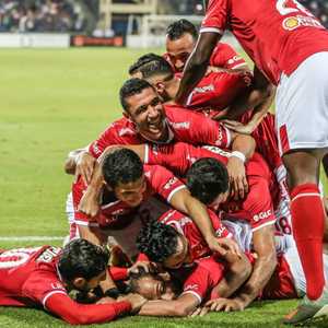 فرحة عارمة للاعبي النادي الأهلي