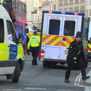 الشرطة البريطانية تصف حادث جسر لندن بالهجوم الإرهابي