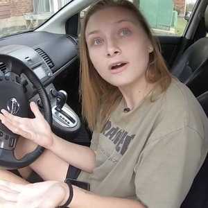 النادلة أدرينا حصلت على مفاجأة العمر