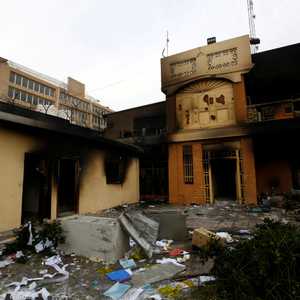 القنصلية الإيرانية المحترقة في النجف