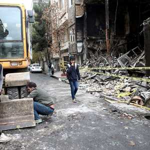 إيران تقول إن المتظاهرين هاجموا بنوكا ومراكز شرطة