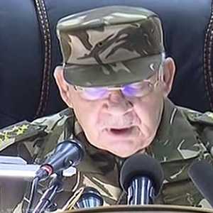 قايد صالح: الاستحقاق الرئاسي المقبل بالجزائر يبشر بانفراج