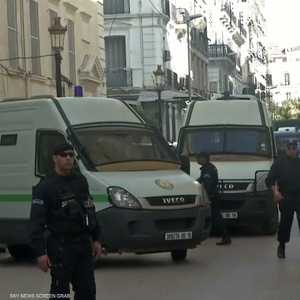 بدء محاكمة أويحيى وسلال في الجزائر