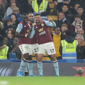 تريزيغيه سجل هدف أستون فيلا من عرضية المحمدي