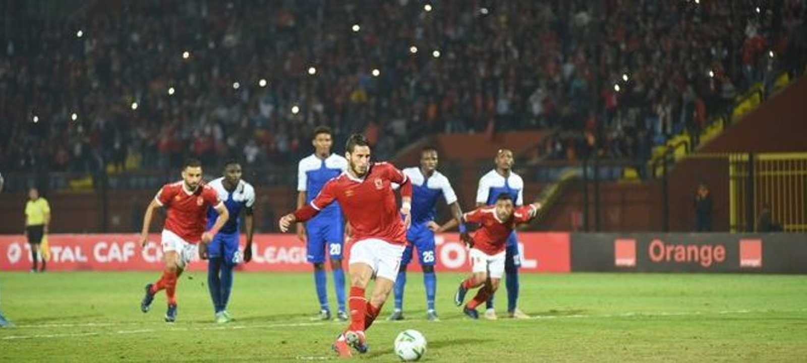 جانب من مباراة الأهلي مع الهلال السوداني