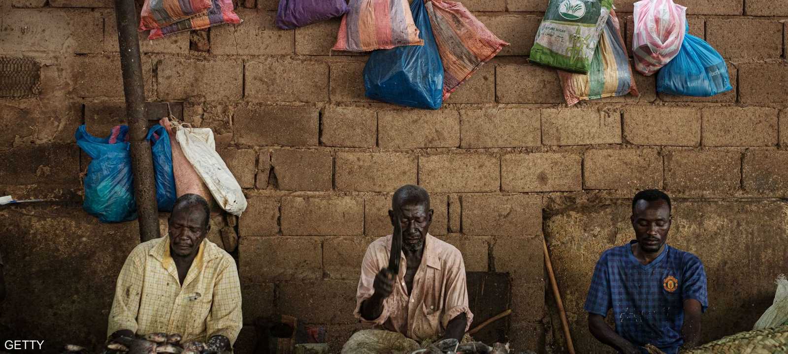 أرشيفة لأحد أسواق السمك في الخرطوم