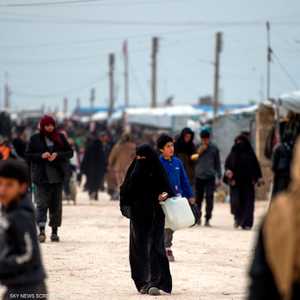 نازحون سوريون في مخيم الهول شمال شرق سوريا