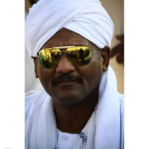 عبد الرحمن الصادق المهدي عمل مستشارا للرئيس المعزول