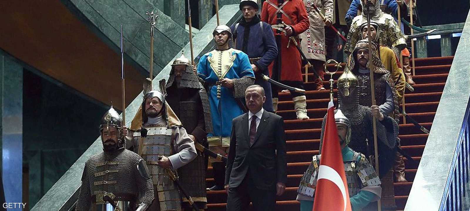 أردوغان.. أطماع وانتقادات