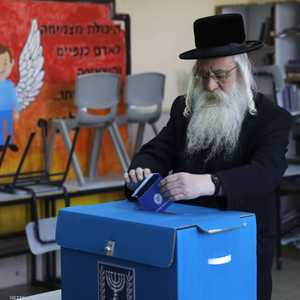 توقعات بأن لا تسفر الانتخابات القادمة عن فوز حاسم لأي حزب