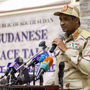 دقلو خلال افتتاح محادثات السلام في جوبا